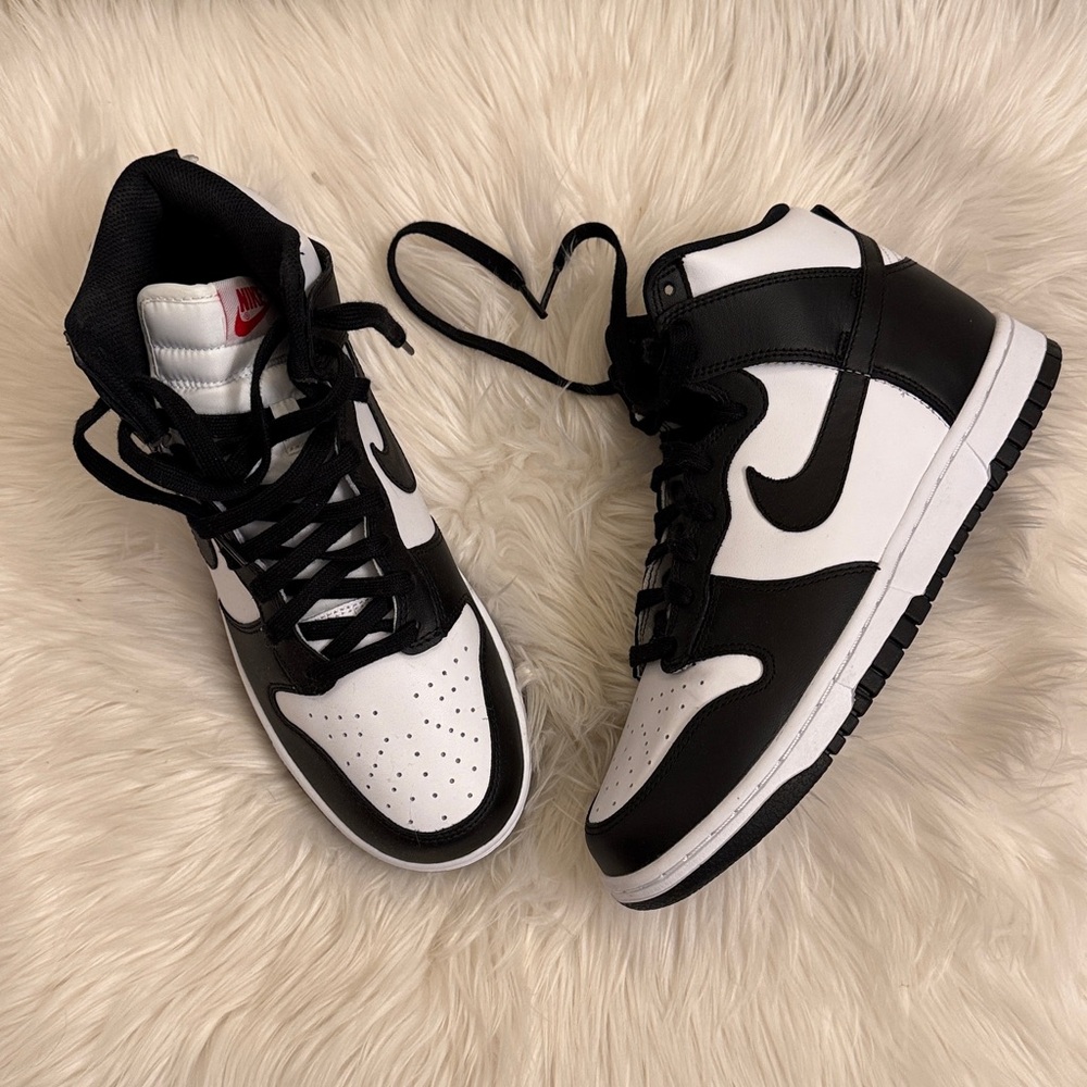 Nike Women’s High Next Nature Black white Panda